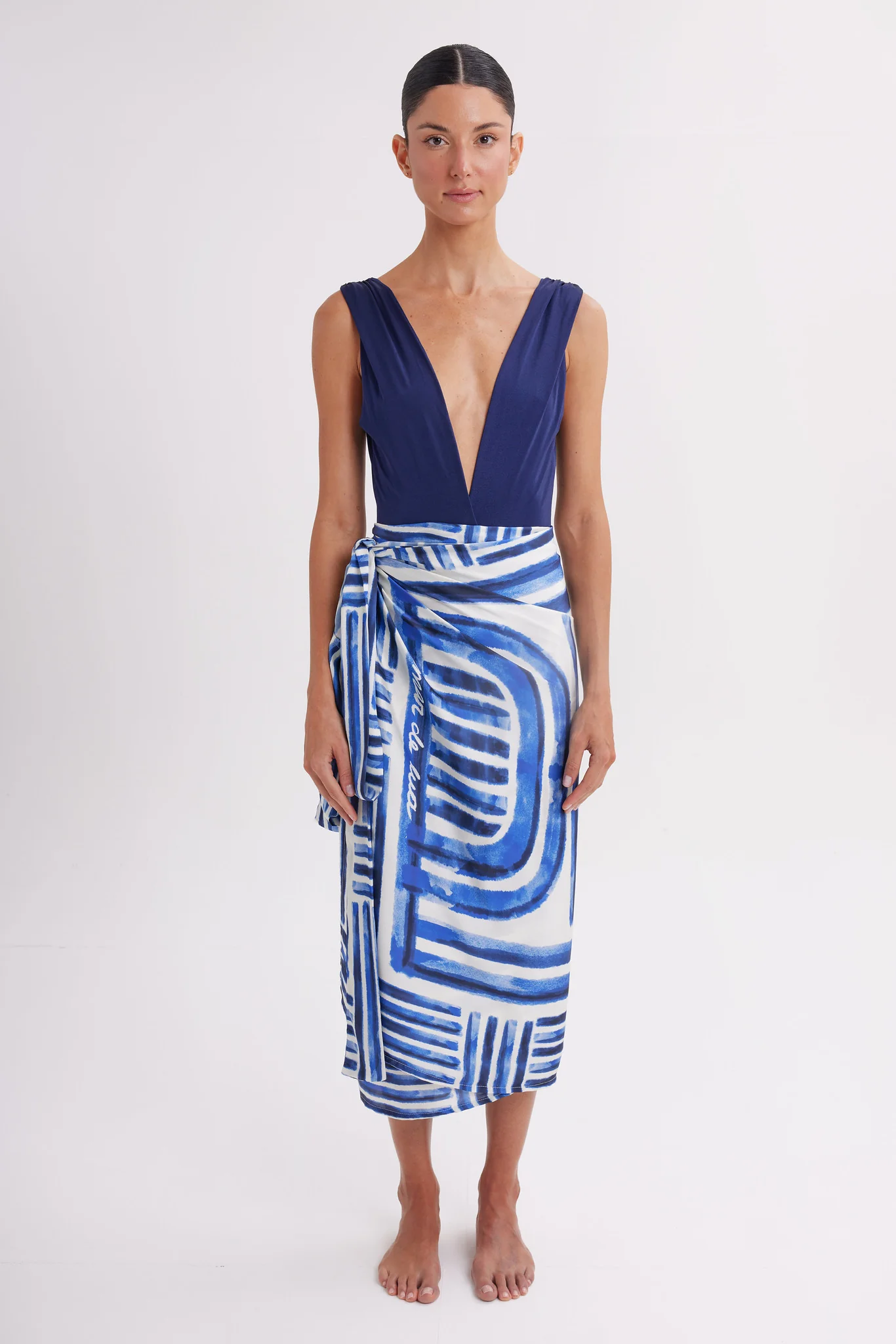 LUA 1605 Sarong - Image 3