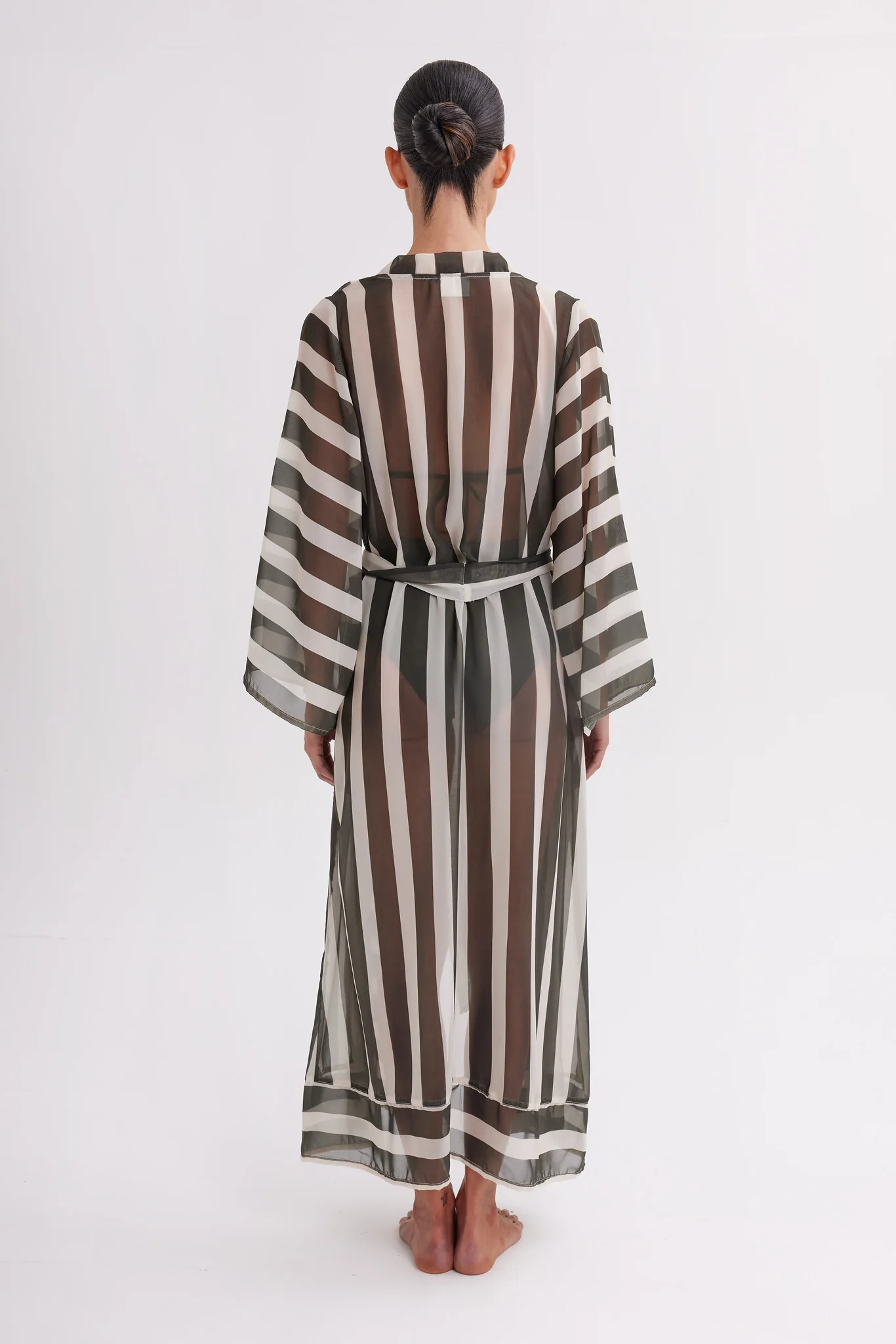 LUA 1672 Robe - Image 2